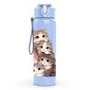 1 Stück gestapelte flauschige Katzen Kunst 750ml Farbe Kunststoff Sportwasserflasche Auslaufsicher Klappdeckel mit Strohhalm Geeignet für Sport Büro Zuhause