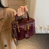 Autumn and Winter Retro Portable Small Square Bag Box Bag Fashion Shoulder Crossbody Niche Commuter Women's Bag Versatile