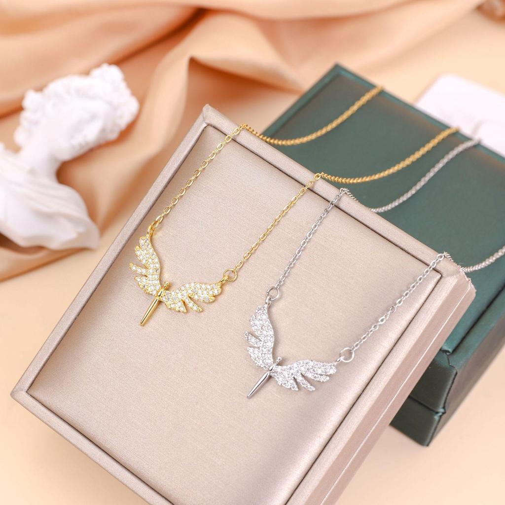 Men’s Angel Wings Necklace: Versatile, Trendy Hip-Hop Summer Accessory for Women & Men