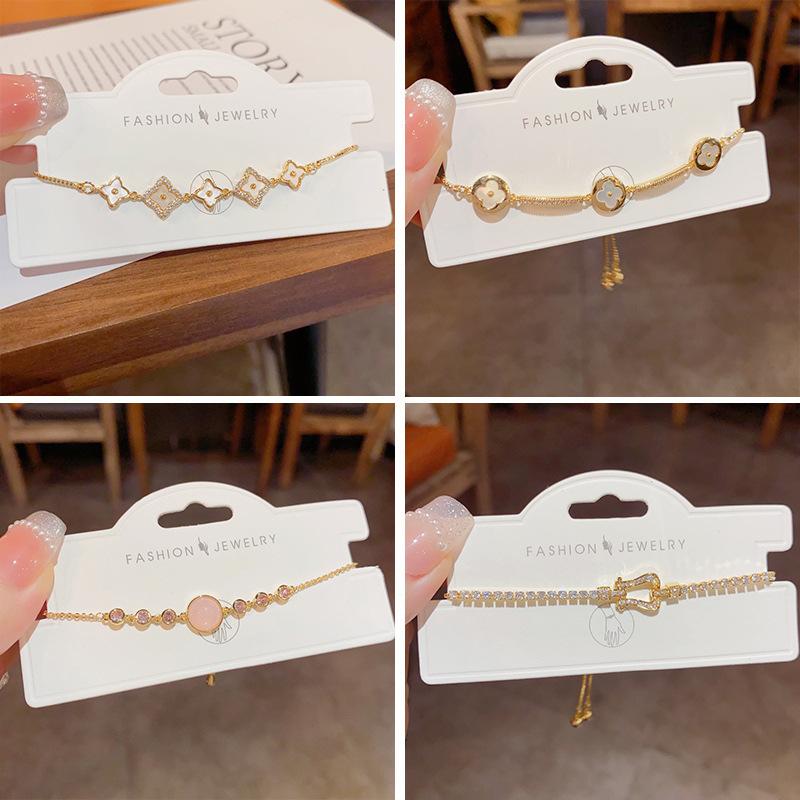 Unique and trendy zircon bracelet - women's light luxury, versatile design