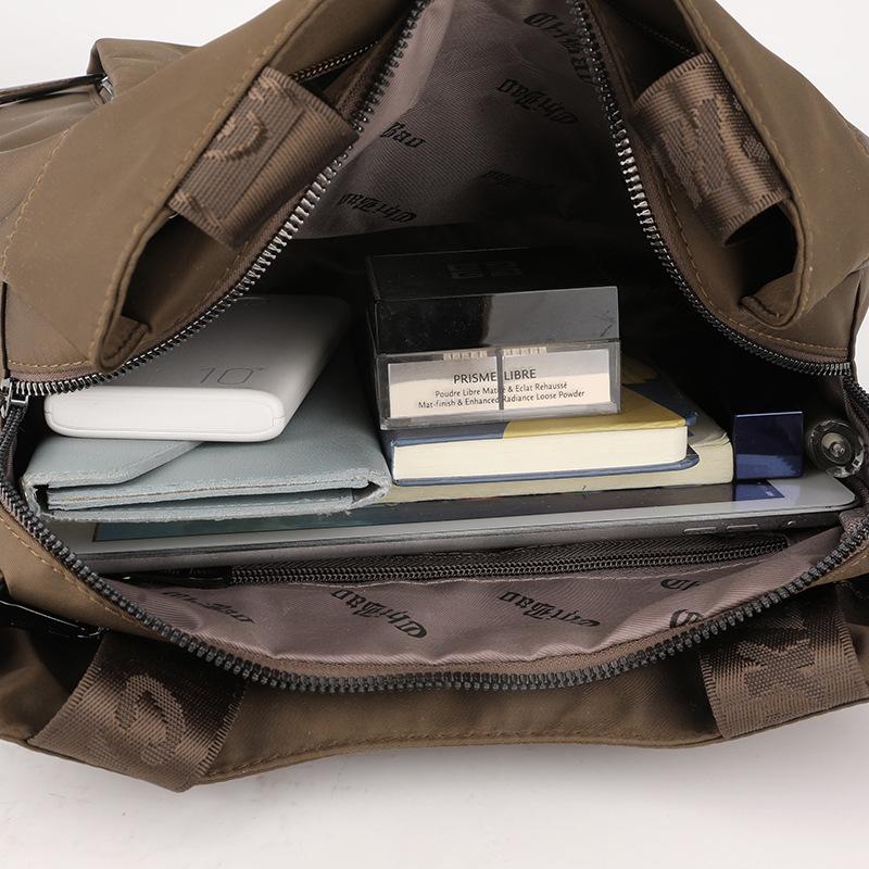 Tote Bag Women Commute To Work, Large-capacity Nylon Handbag, Fashionable and Simple Shoulder Bag, Solid Color Bag Women