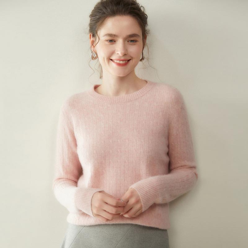 Women's Light Luxury Cashmere Cable Knit Sweater - Autumn Winter Slimming Round Neck, Long Sleeve Base Layer.