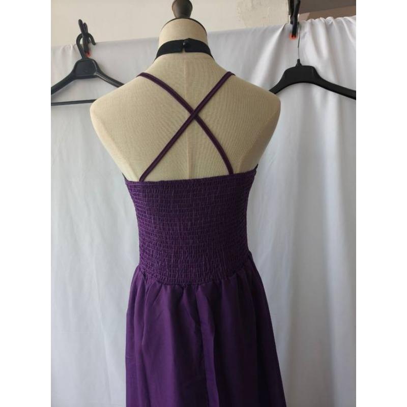 Robe Vintage de Cour Sans Manches en Dentelle à Col Suspendu et Taille à Nouer pour Femme