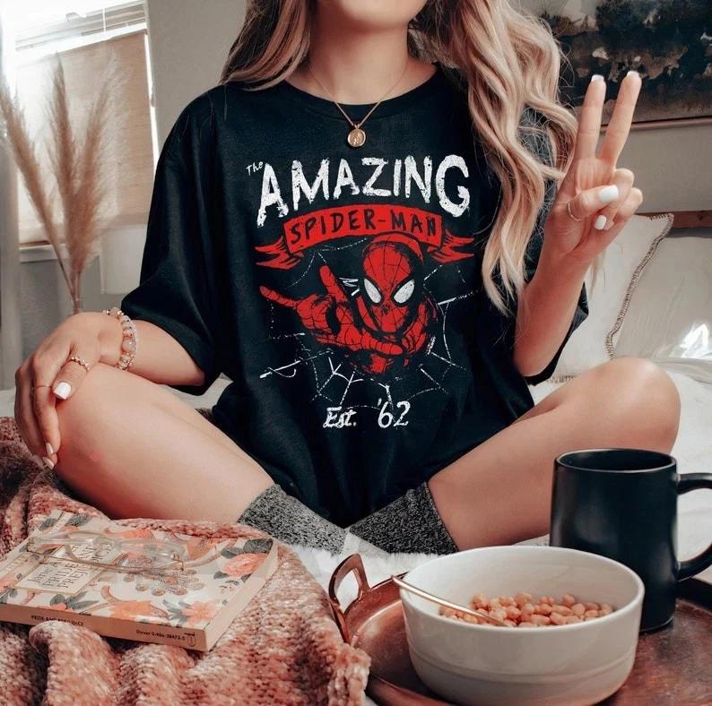 The Amazing SpiderUnisex Grunge Tshirt Unisex Unisex S