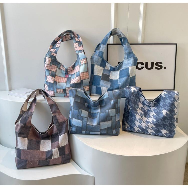 Large Checkered Canvas Tote Bag With Retro White Brown And Plaid Pink Design Street Style Chic