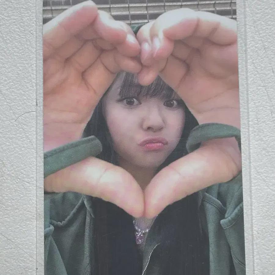 

Поп-ап магазин Twice Strategy с бонусом при предзаказе в 40 000 вон Jeong Yeon Foca