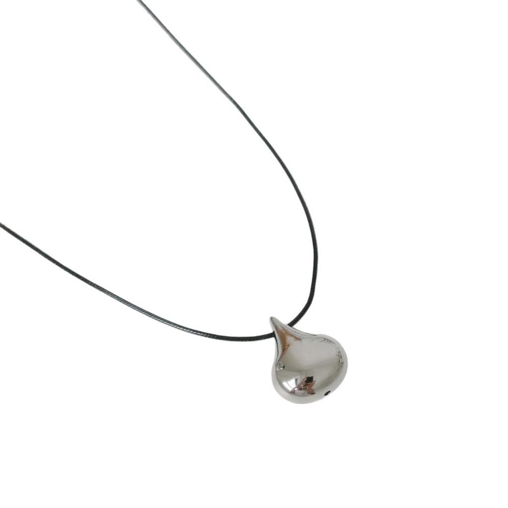 Minimalist Cold Wind And Water Drop Pendant, Black Rope Pulling Adjustable Length Chain, Niche Personality Unique Necklace