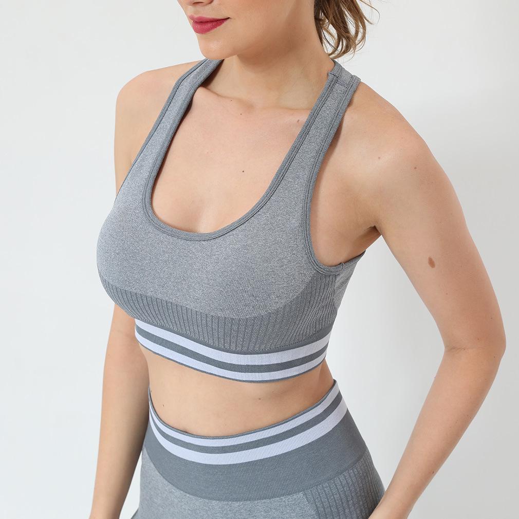 Moisture-Wicking Knit Sports Bra with Hollow Back Design for Yoga and Outdoor Fitness