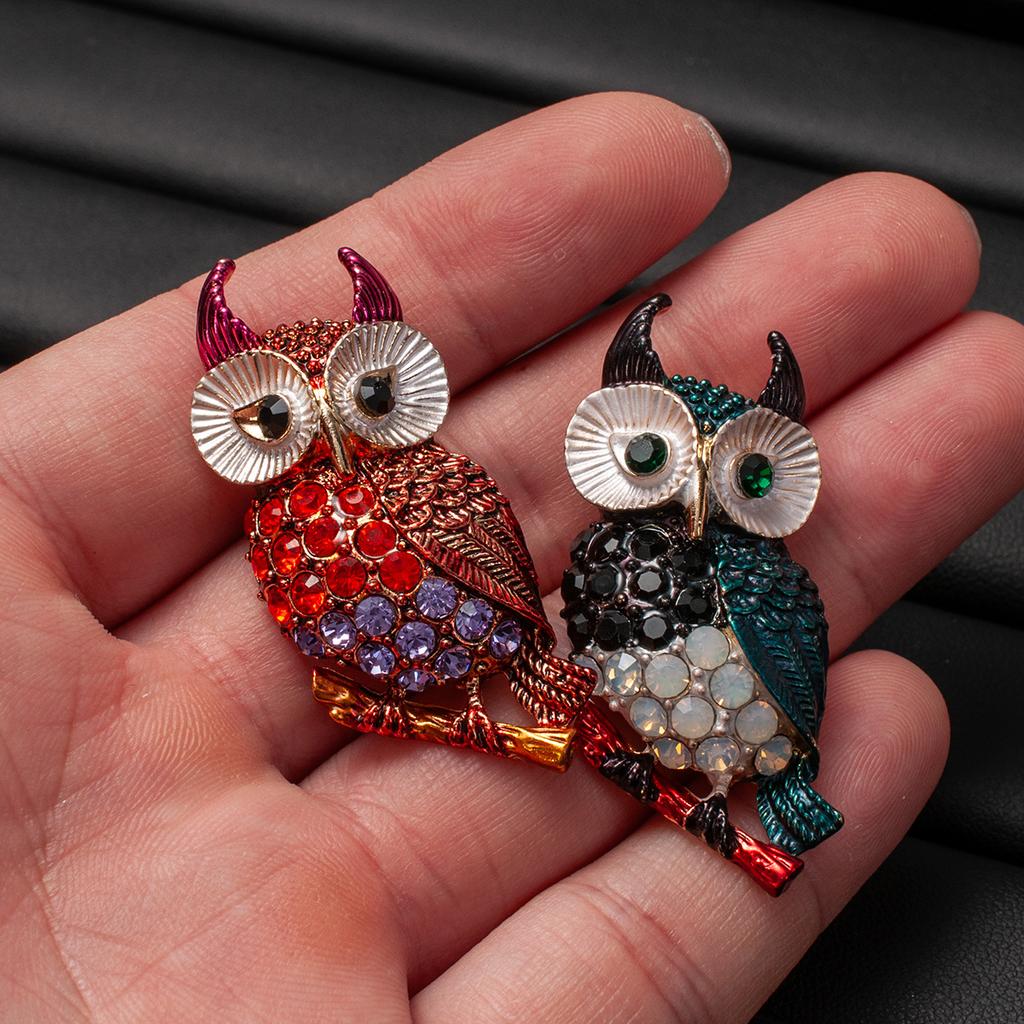 Vintage Exquisite Compact Fashionable Owl Brooch