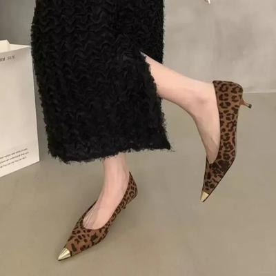Zapatos de Moda para Mujer Tacones Altos Poco Profundos para Mujer Estampado de Leopardo Oficina y Carrera Tacones Sexy de Punta Fina Mujer