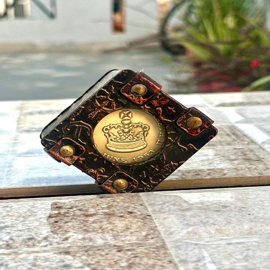 

5.08 Cm Brass Engraved Compass with Leather Case Gift for Traveler, Christmas Gift Compass, Anniversary, Gift for Him, Gift for My Son