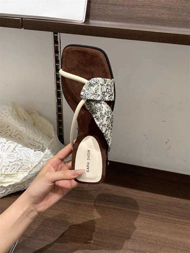 

Korean national style slope heel fairy one-word slippers female summer wear 2025 new French evening with skirt cool slippers 40