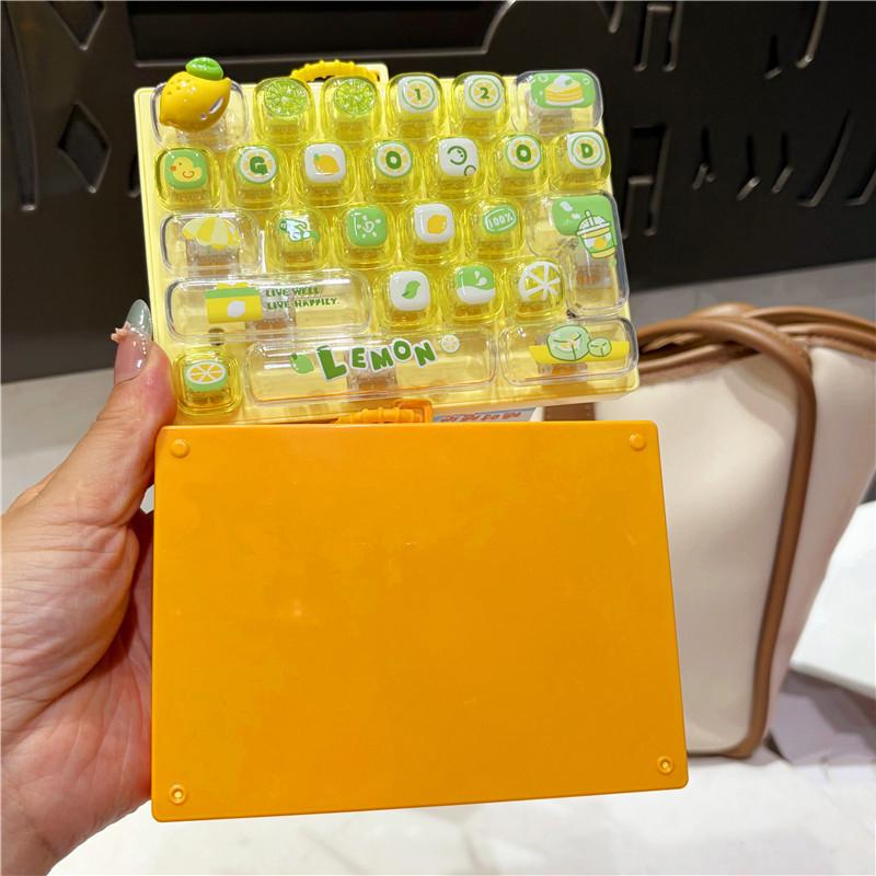 26 Key Cute Decompression Anti Anxiety Click Button Toy Portable Bag Hanging Pendant Keyboard Fidget Toy Small Gift Accessory