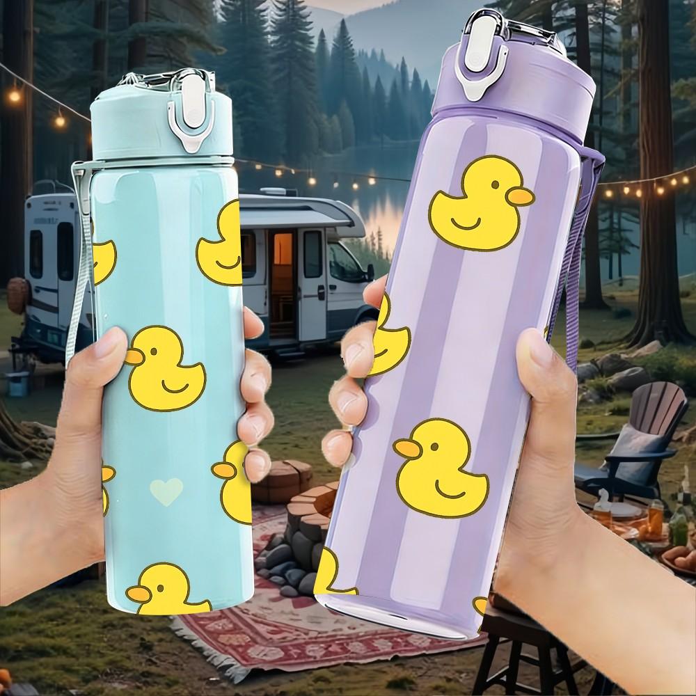 1PC Yellow Rubber Duck Pattern 750ml Color Plastic Sports Water Bottle Leakproof Flip Straw Lid Suitable for Sports Office Home Use