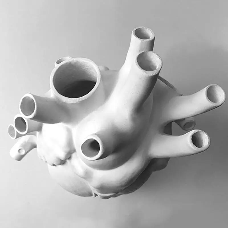 Herzvase, Wohndekoration, Schreibtisch-Basteldekoration, exquisite High-End-Innenvase, Blumenkasten im Orgeldesign, Halloween-Deko