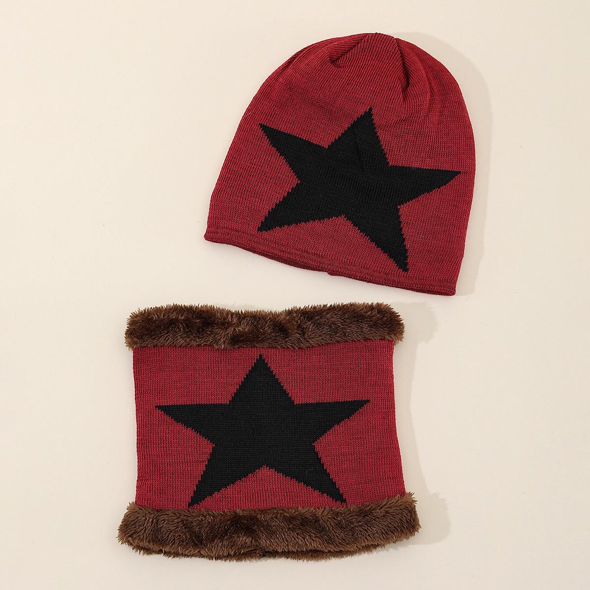 

Модный детский зимний комплект шапка и снуд с вышивкой в виде звезды и защитой ушей