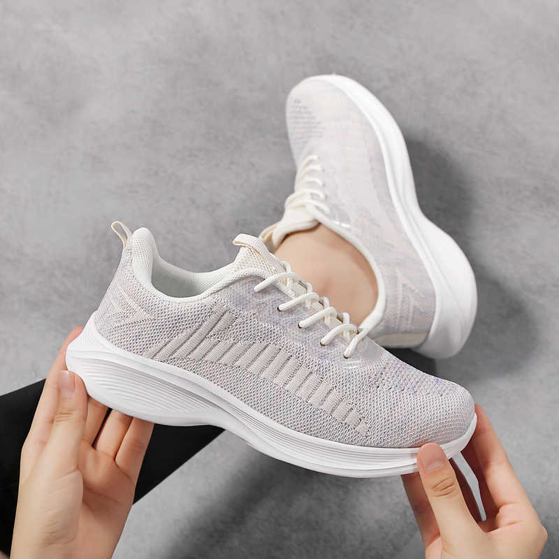 Lace-up Big Sole Youth Shoes Casual Laxury Brand Sport Gym Woman Sneakers Snekers Casual Due To Maker To Play Imported