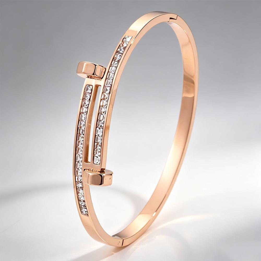 Titanium Steel , Double-ended Diamond-encrusted Nails, High-end Light Luxury  for Women, Popular Niche High-end 