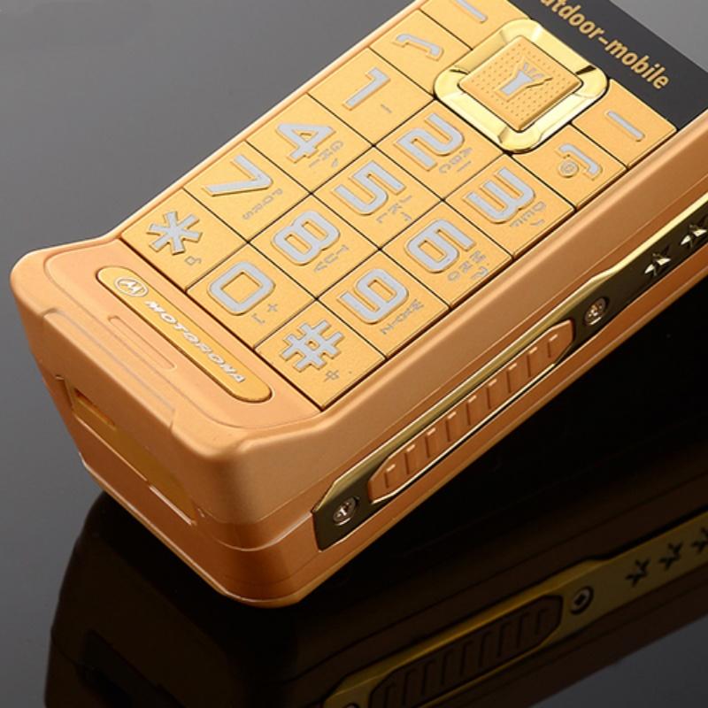 C3 Long Standby Retro Telefon 2,2 tommer Dual SIM-kort Mp3-spiller 6800mAh Stort batteri Bluetooth ulåst mobiltelefon