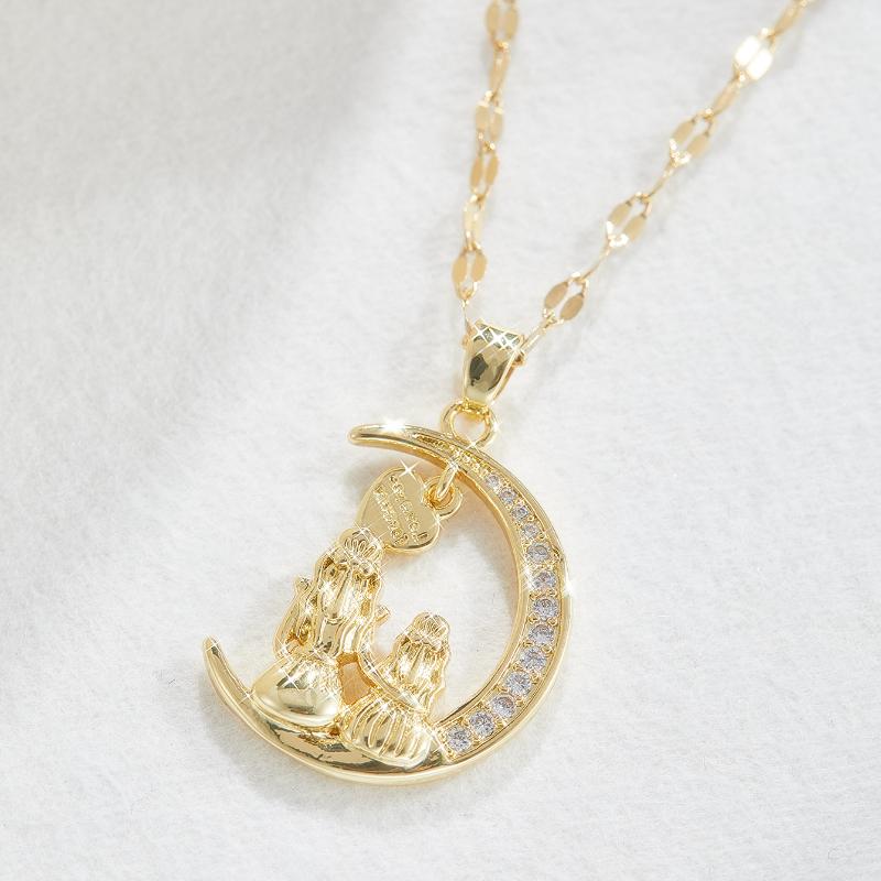 Elegant Light Luxury Bright Zircon Moon Love Woman Girl Pendant Necklace Versatile Exquisite Charm Zircon Holiday Party Gift