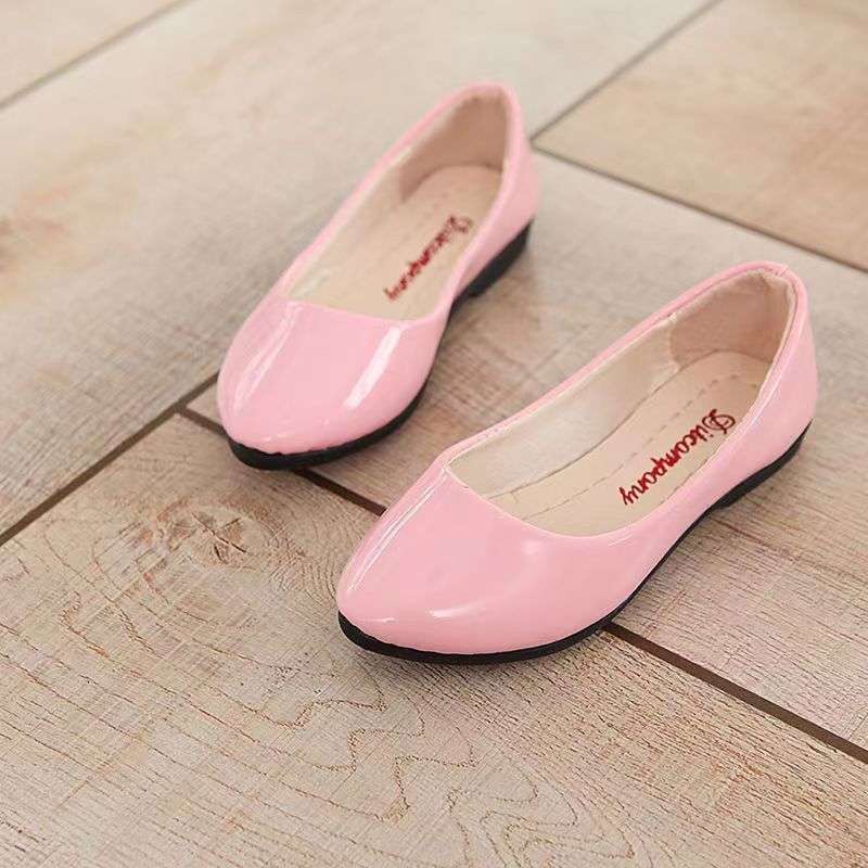 

Кожаные туфли для девочек, туфли-однопедальки, детские туфли для родителей и детей, детские одинарные туфли, туфли принцессы на мягкой подошве для девочек, студенческие туфли-дудочки Size 39 (one size smaller for the shoes)