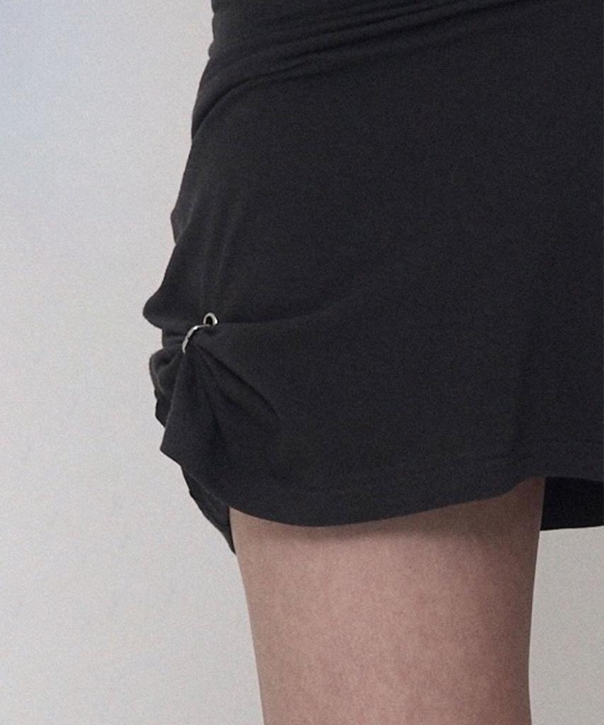ETRE AU SOMMET Piercing Drape Setup Long Sleeve (Charcoal)