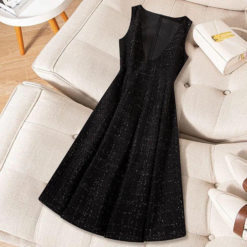 Elegant Mid-Length Woolen Vest Dress - Sleeveless, Slimming, Autumn/Winter Fashion M (90-105 lbs) чёрный