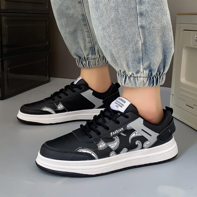 22 New breathable German training board shoes niche Hong Kong style sports and leisure trendy shoes large size