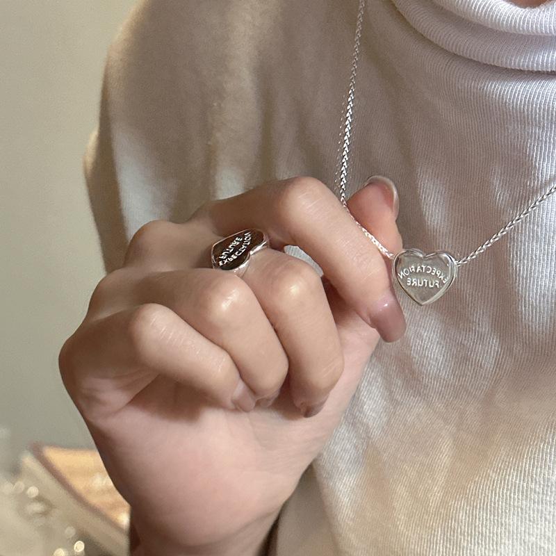 S925 Sterling Silver Heart-Shaped English Letter Necklace Blogger Style Niche Design Glossy Love Collarbone Chain
