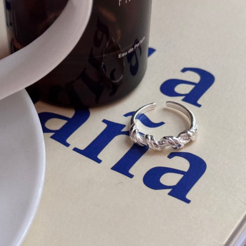 VINTAGE HOLLYWOOD [925 Silver] Twist Rope Ring_VH2435RI006M