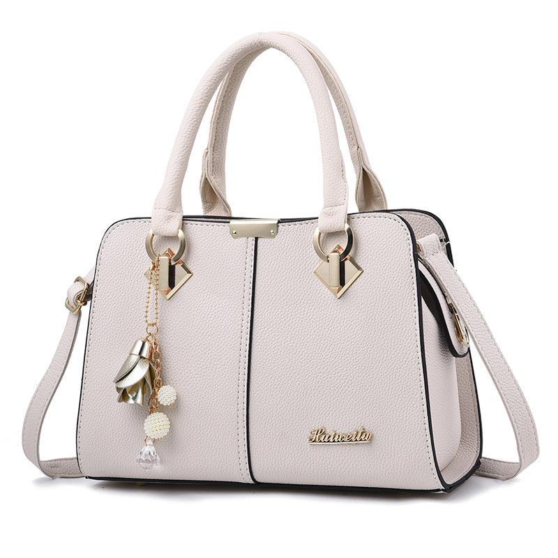 New European and American style women's portable shoulder bag, fashionable shoulder bag, temperament mother bag source