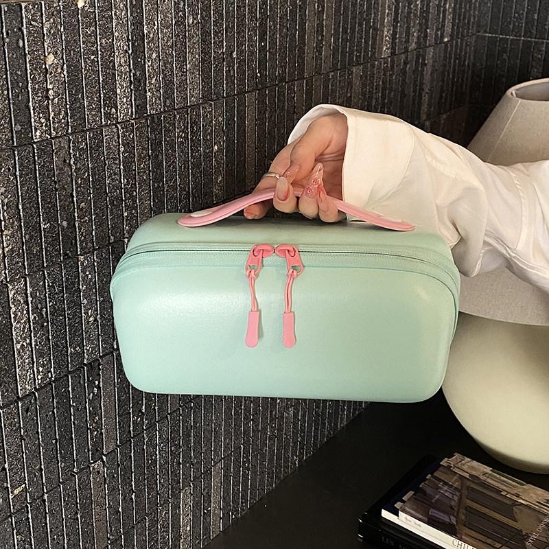 Fashion Large Capacity Capsule Cosmetic Bag Colorful Portable Travel Makeup Bags Luxury Design Toilery Washing Bags for Women