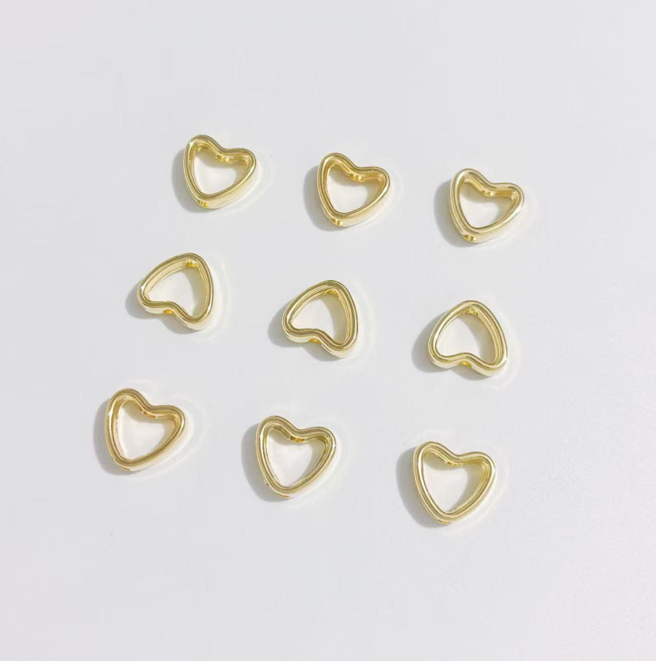 

Heart-Shaped Double-Hole CCB Spacer Beads & Hollow Pendant for DIY Jewelry 100 Pieces per Pack