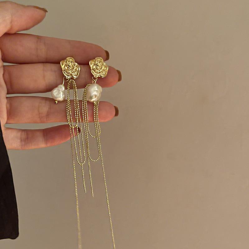 

Sweet Girl Earrings Fashion New Temperament Earrings Pearl Flower Tassel Earrings French Niche Cold Wind Wholesale Sales Gothic