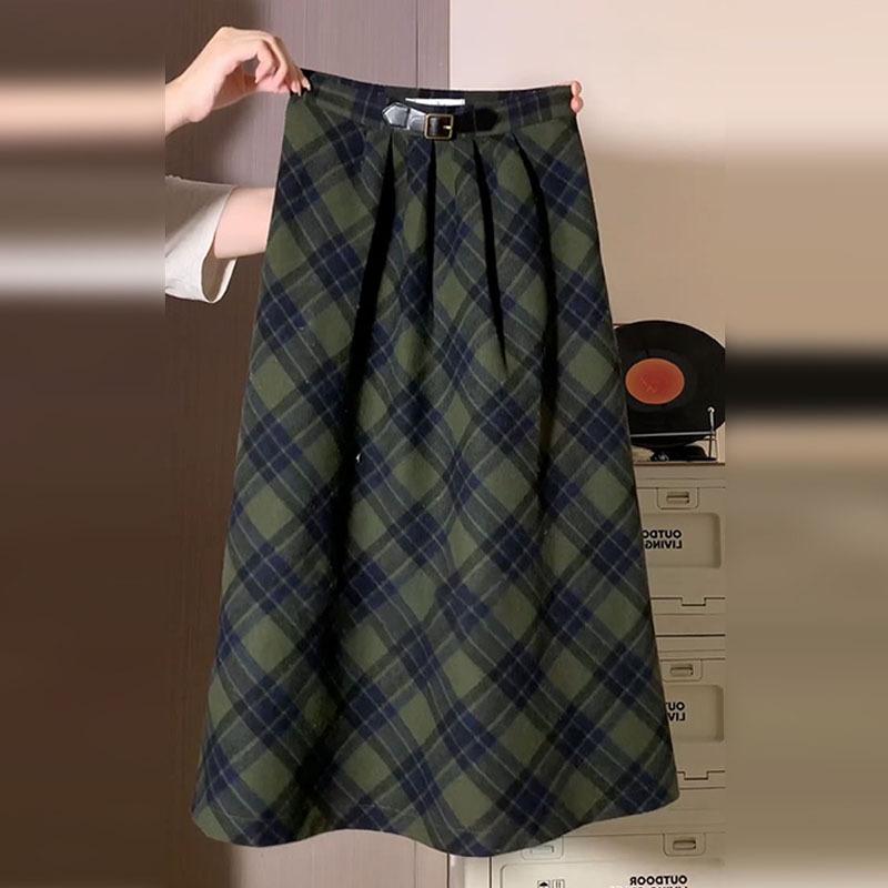 Green Faux Two-Piece Knitted Sweater Dress – Women's Korean Style Plaid Long Dress for Spring & Autumn