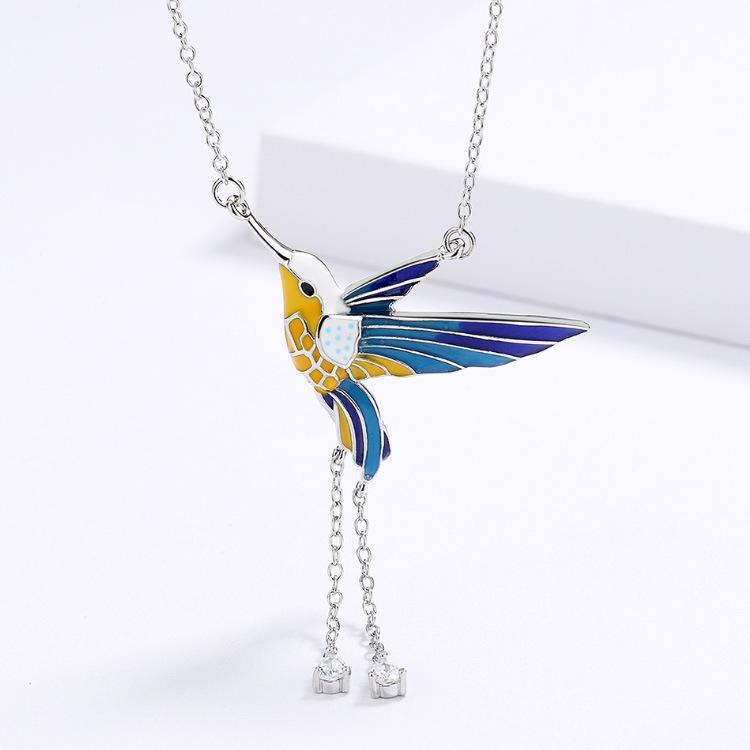 2026 Moda Creativa Pastorale Set Tre Pezzi Anello Collana Orecchini Colibrì Animale Pianta Resina Colorata Gioielli