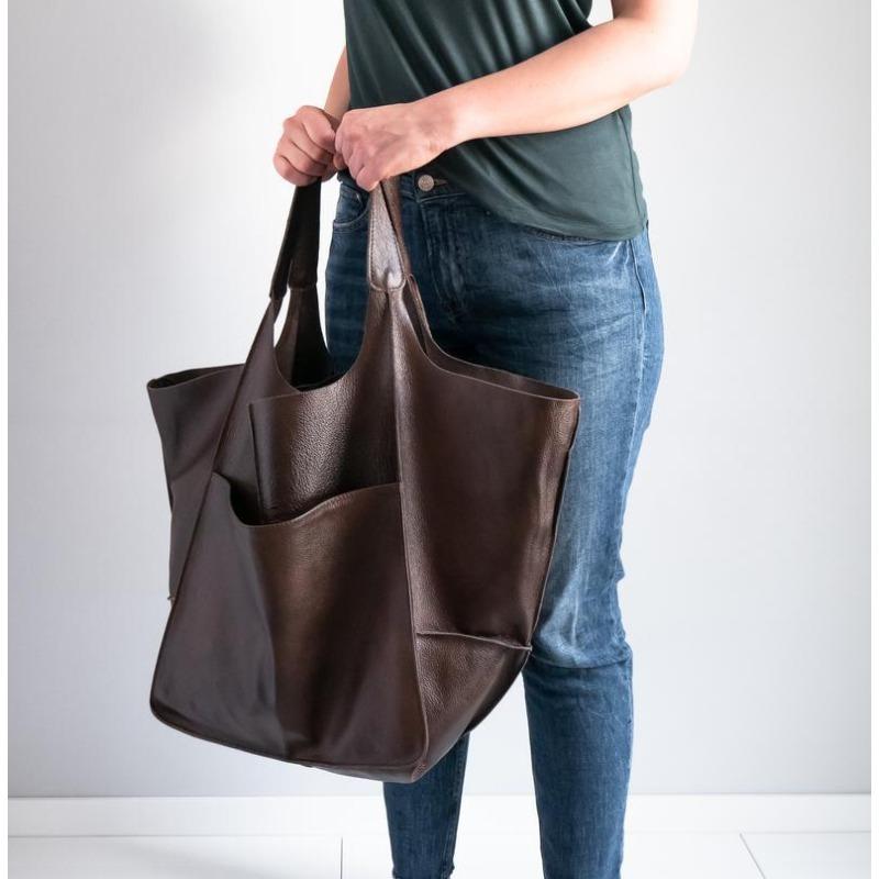 

Retro simple new simple large bag soft leather large capacity shoulder portable tote women s bag темно-коричневого кольору