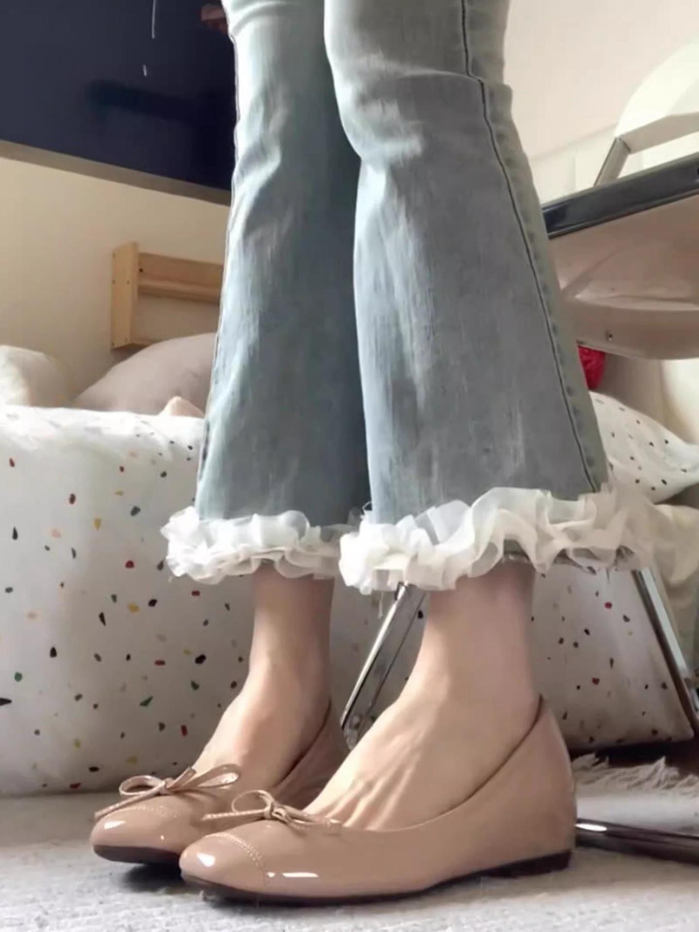 

Туфли женские телесного цвета 2025 года, новые, с внутренней стороны, увеличивающие высоту, плоские туфли, балетки французского темперамента, легкие, с мягкой подошвой, шапочки 35 телесный