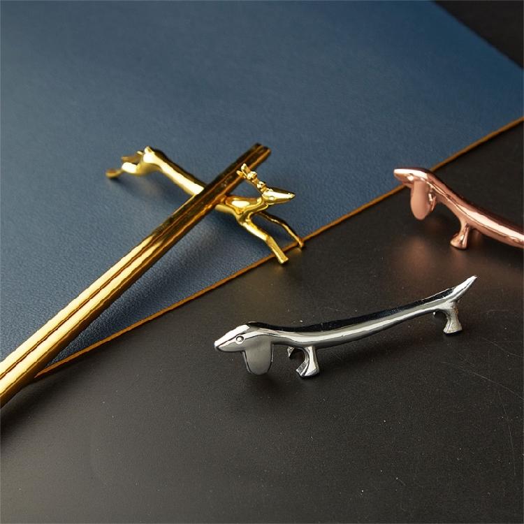Easy To Clean Zinc Alloy Dachshund Chopstick Stand Holder for Home Dinning Table
