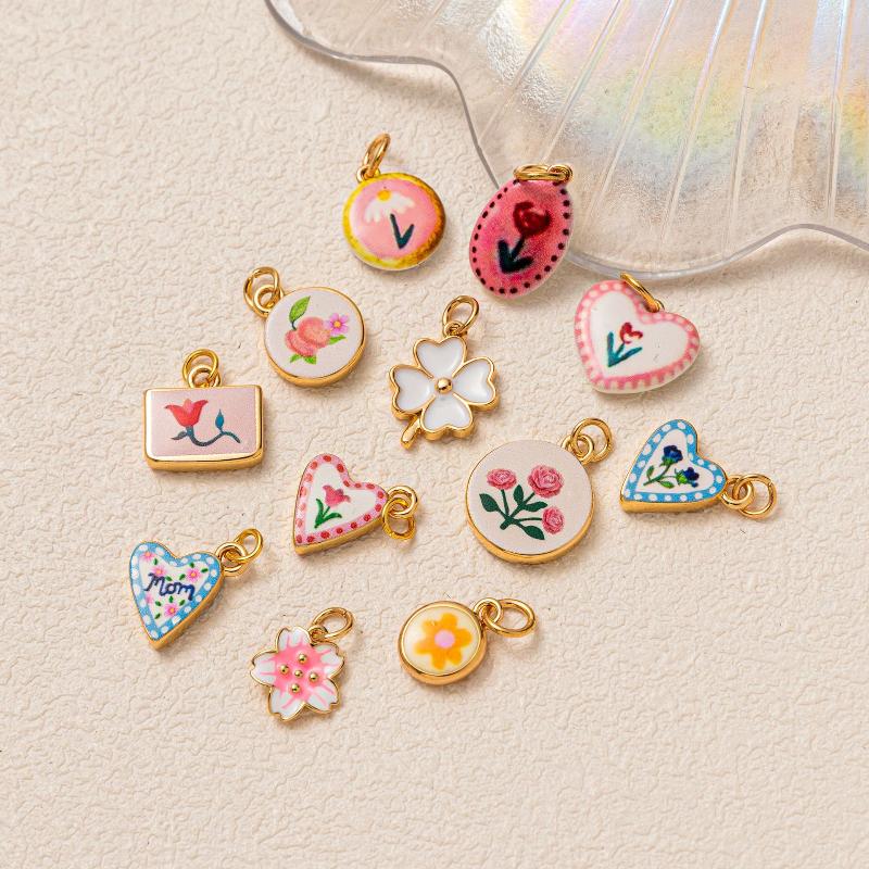 Small Cute Simple Versatile Flower Series Love Flower Clover Small Yellow Flower Diy Pendant Charms For Jewelry Making