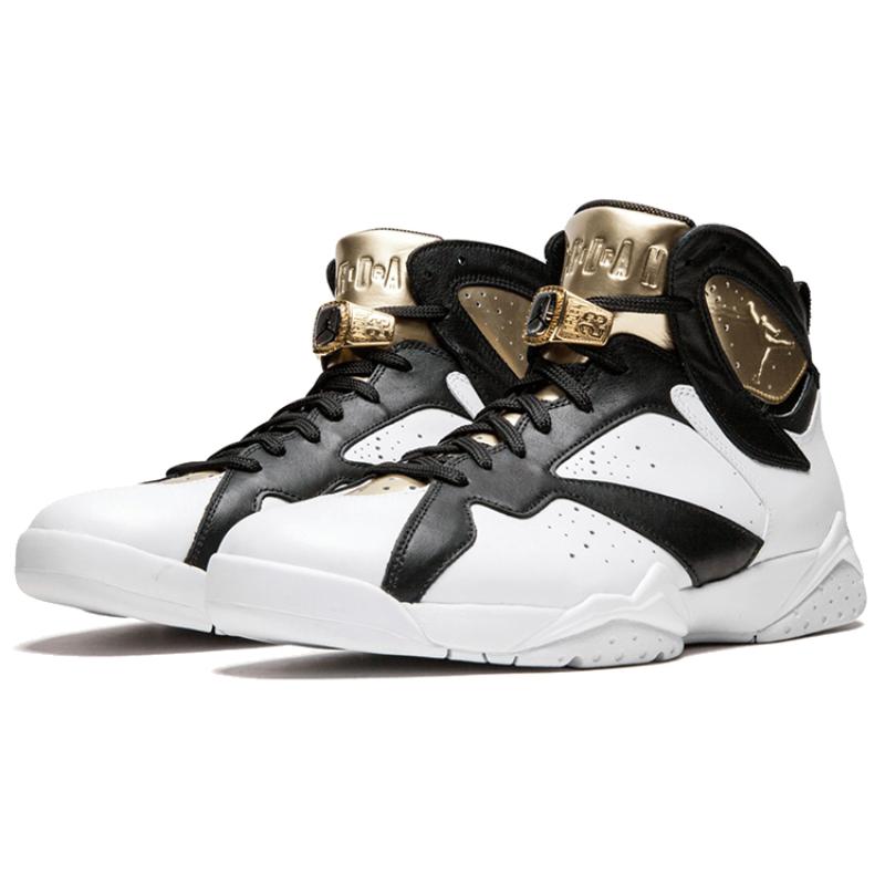 Jordan 7 Retro Championship Pack Champagner Jordan 725093-140