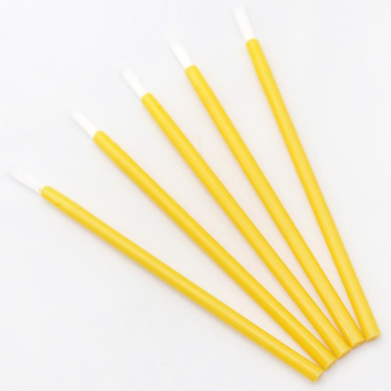 50-Pack Disposable Nylon Bristle Lip Brushes: Portable, Multifunctional Makeup Tools