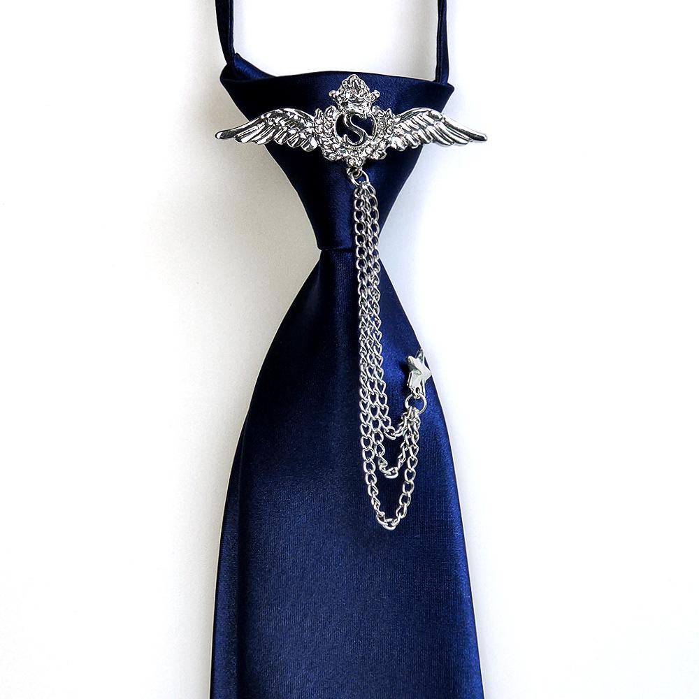 Unisex Retro Gotisches Fliege mit Quastenketten Corsage