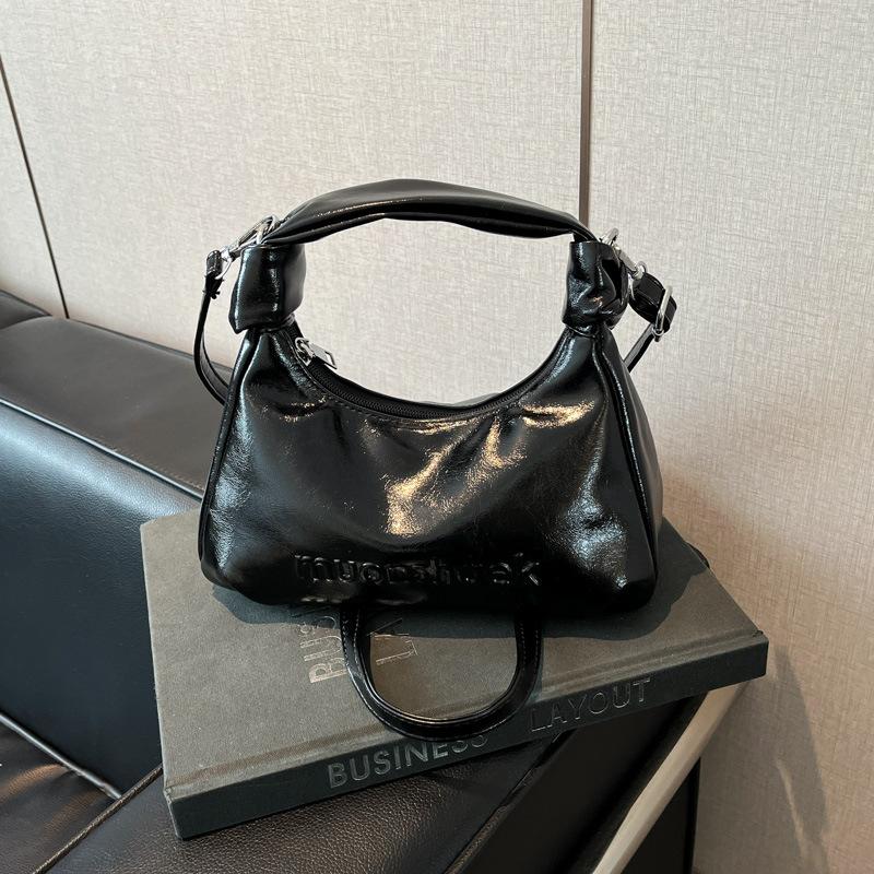 High-end hand bag women's new popular fashion versatile casual shoulder bag commuter messenger bag