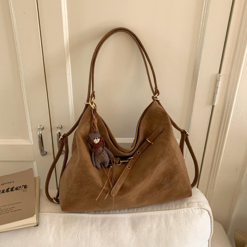Retro suede tote bag women's new fashionable large-capacity commuting high-value fashionable casual shoulder bag bag