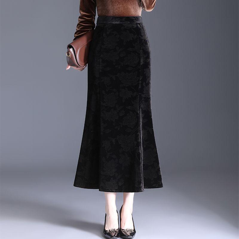 Autumn Winter Velvet Pencil Skirt High Waist Slim Fit Stretchy Wrap Fish Tail Midi Skirt Elegant Bodycon