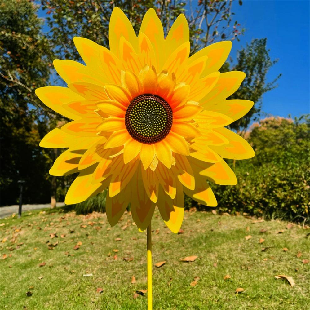 Mehrere Stile Drehende Sonnenblume PVC-Stab Stehende Rasenblume Windrad Outdoor Party Picknick Dekoration