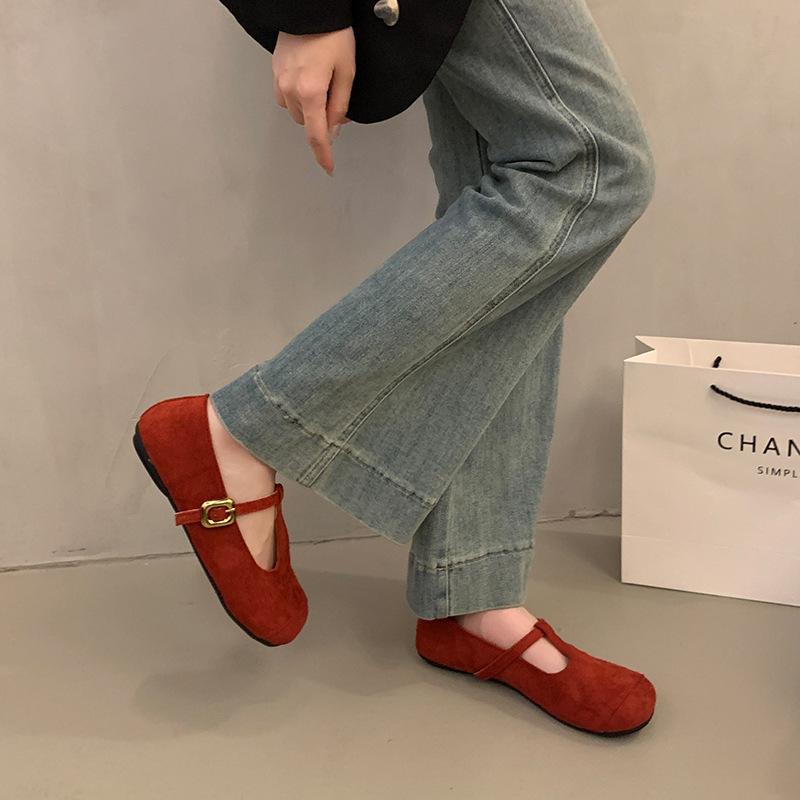 Retro Round Head Single Shoes Women's Autumn New Flat Bottom Soft Sole Soft Surface Versatile Shallow Mouth Mary Jane Women's Shoes