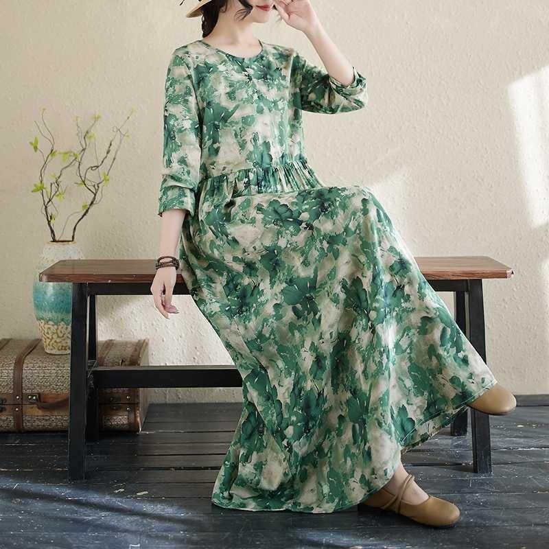 2025 New Floral Vacation Style Travel Round Neck Vintage Dresses