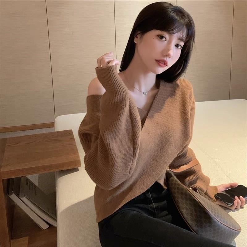 Women's Korean Style Cross V-Neck Sweater - Plain Color, Loose Design, Long Sleeve Knitwear for Autumn/Winter 2026.